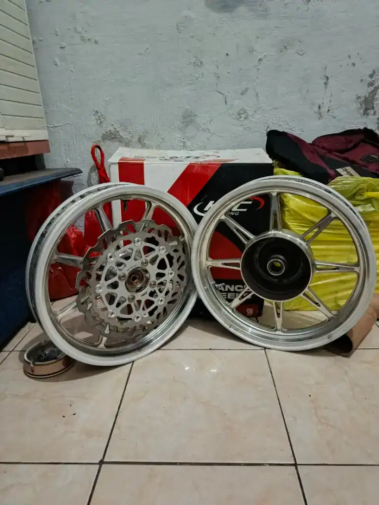 Velk vario 125/150 new/old PNP