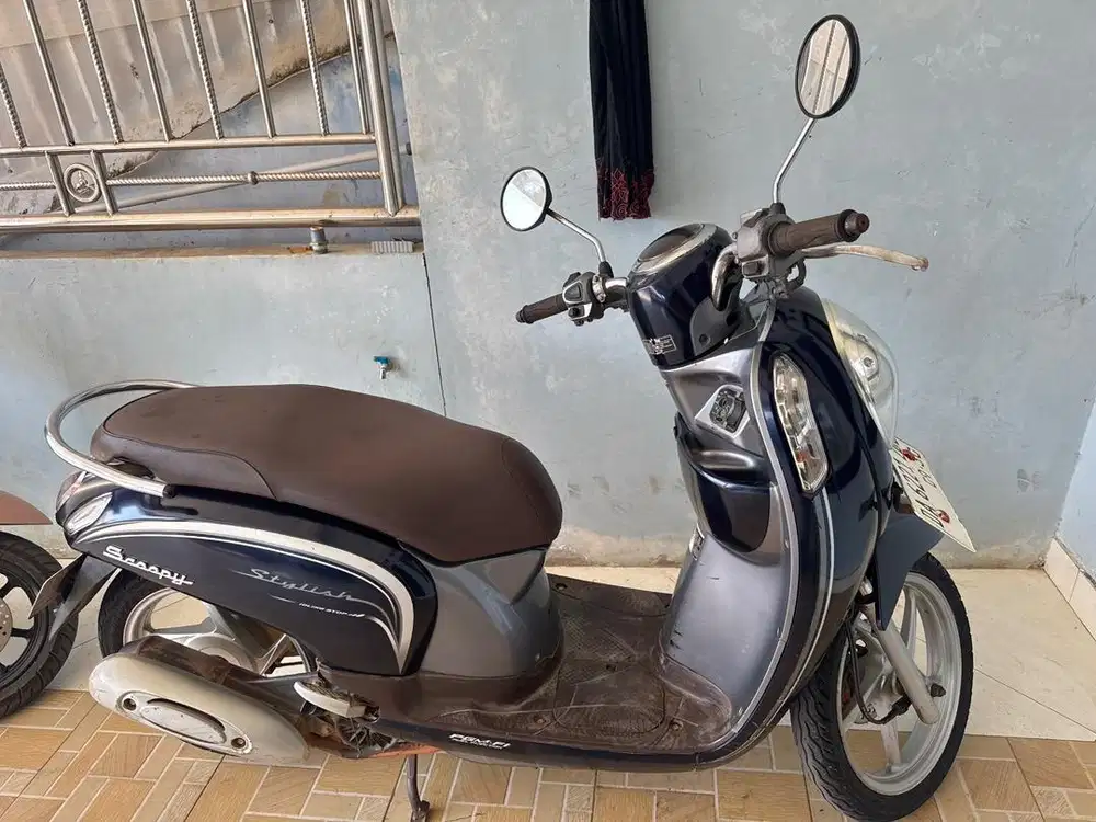 Scoopy tahun 2015 surat lengkap hidup
