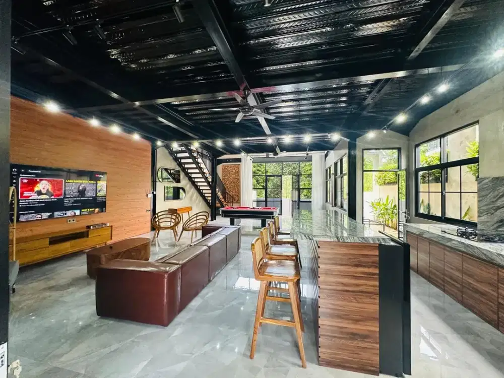 Di Jual Villa di Sentul City Cluster Santorini View Pegunungan