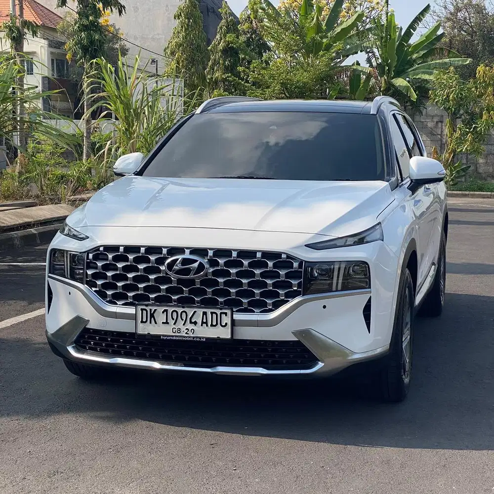 Hyundai Santafe Signature 2.5 AT Bensin - 2023