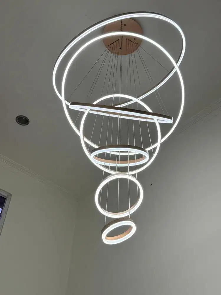 Lampu Chandelier LED 5 Ring Modern
