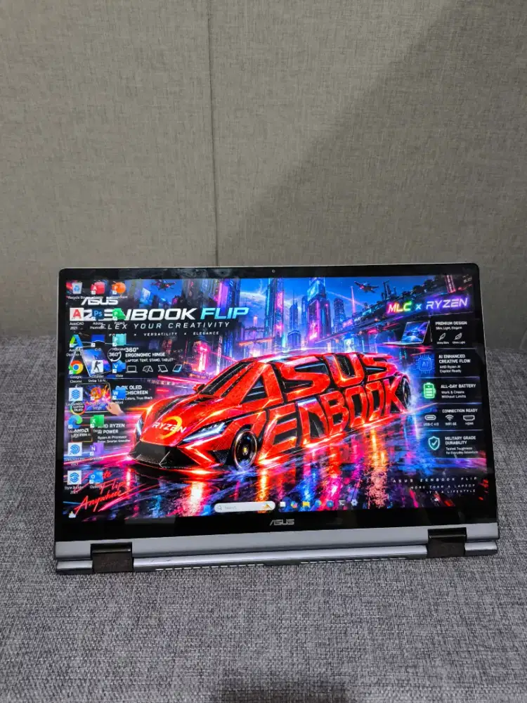 Laptop Asus Zenbook Flip UX462 Touchscreen Flip Slim siap Pakai