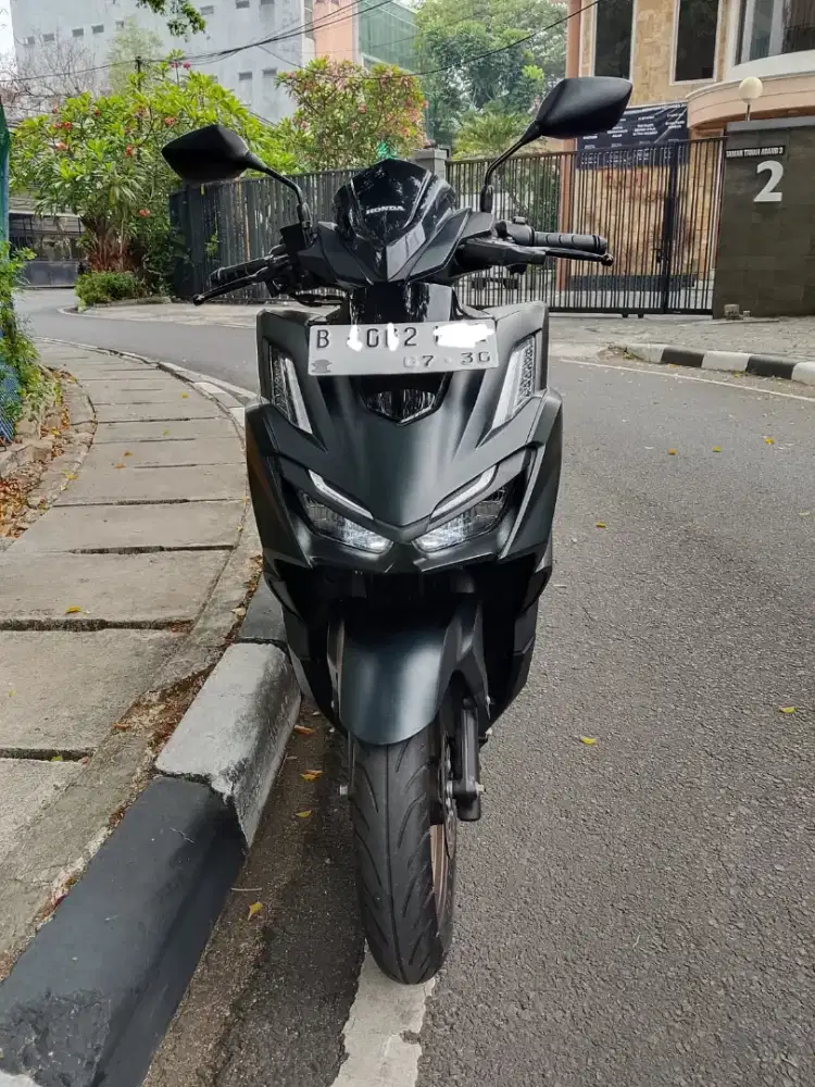 Dijual Honda Vario 160 CBS hitam doff mulus