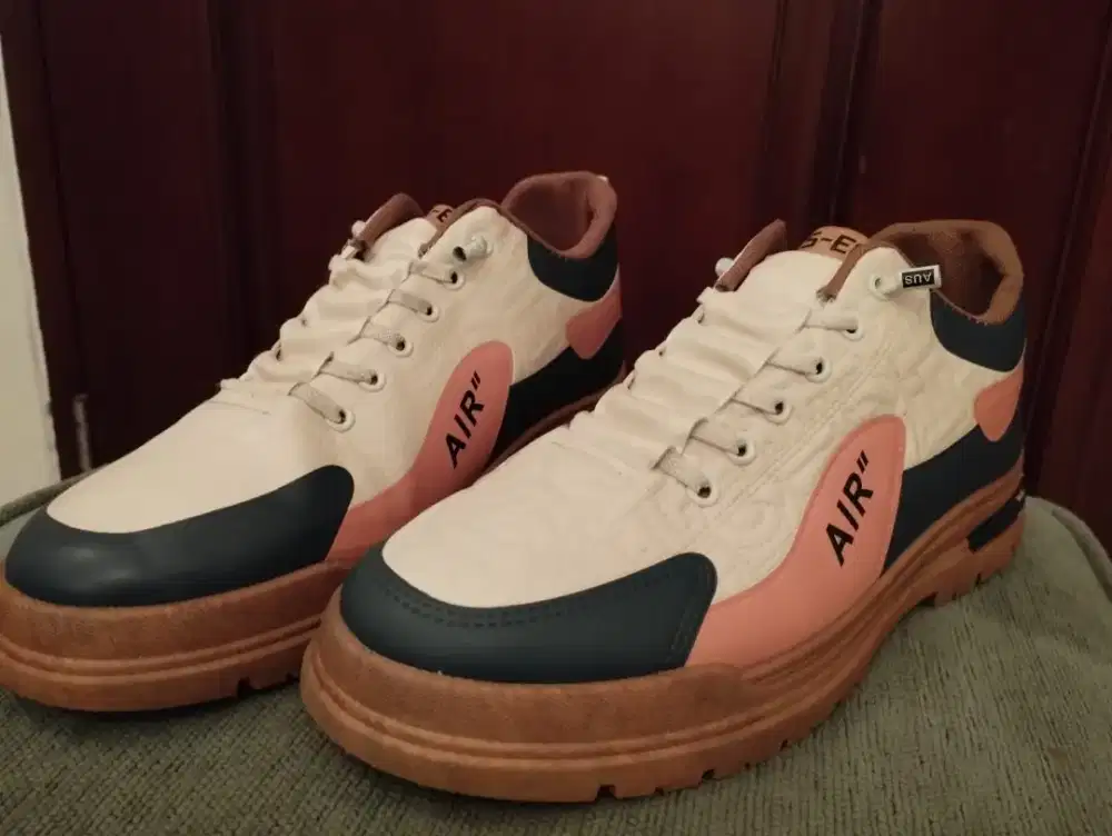 Sepatu Kekinian AIR WAY brown white