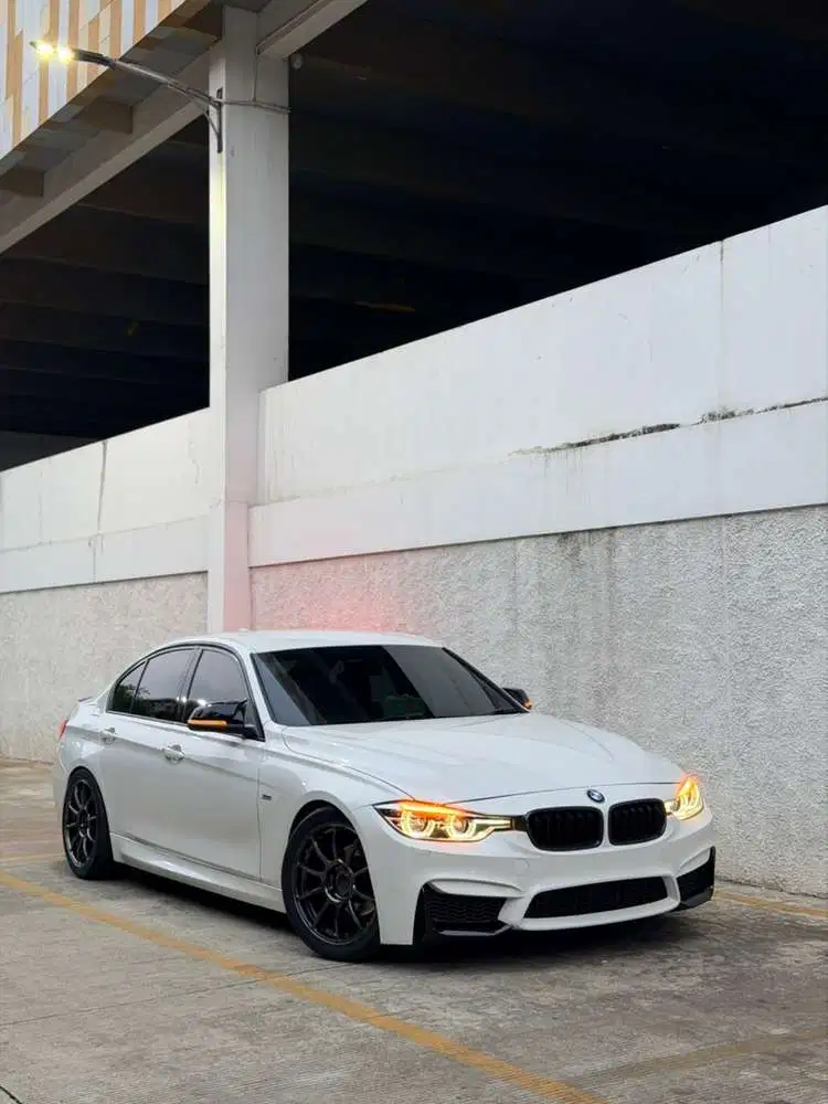 BMW F30 320i 2017