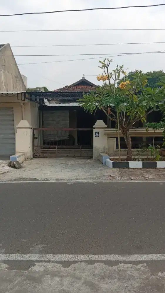 Dijual Rumah di Puspogiwang III