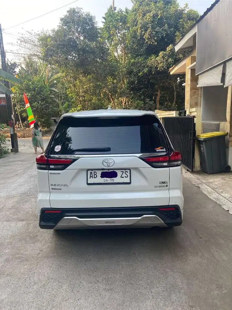 Toyota Kijang Innova 2025 Hybrid
