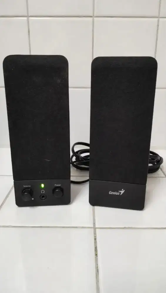 Dijual Speaker Aux