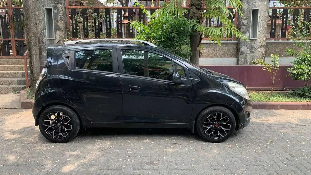 Chevrolet Spark 2011 Bensin