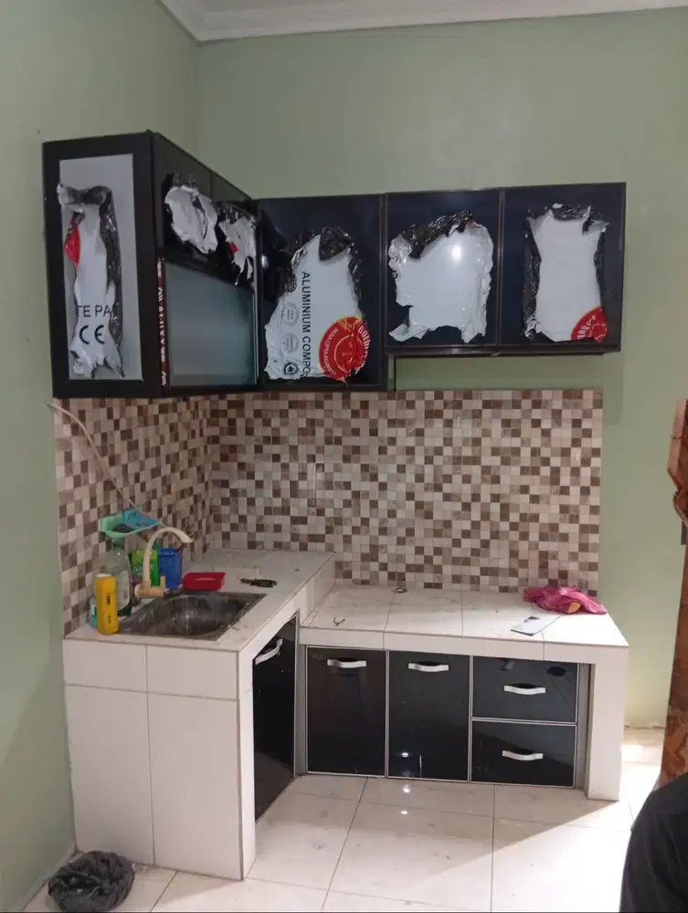 Kitchen set alumunium