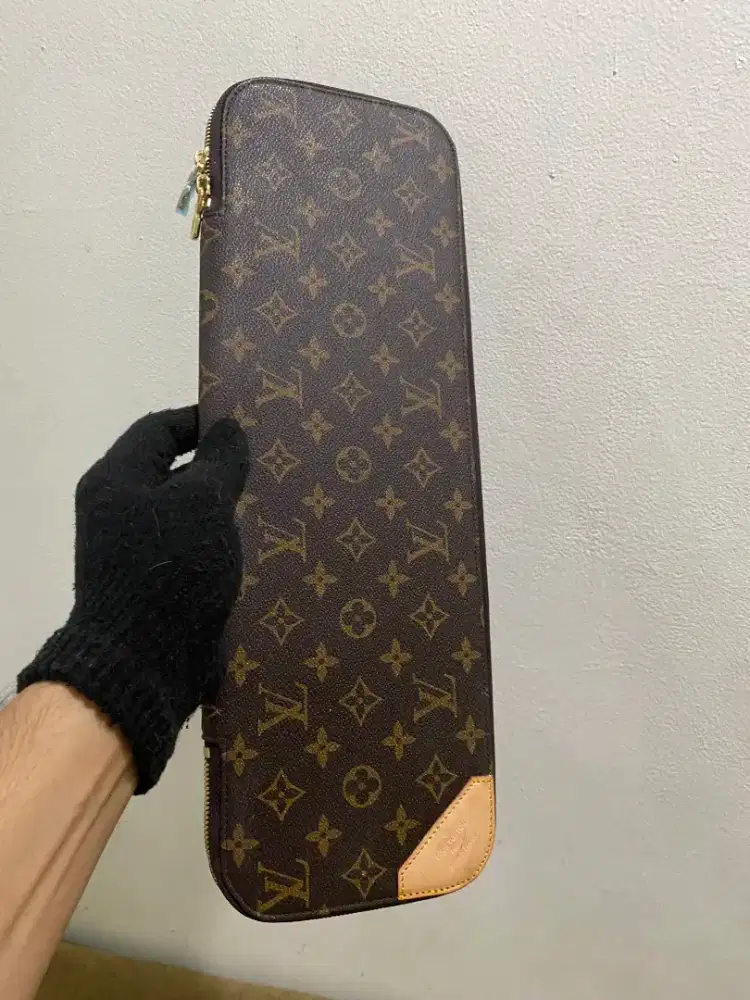Tas perkakas louis vuttion mulus good quality
