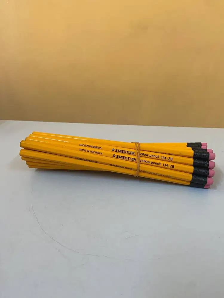PENSIL YELLOW 2B -134 Staedtler RP 200/PCS MINIMAL BELI 250 PCS