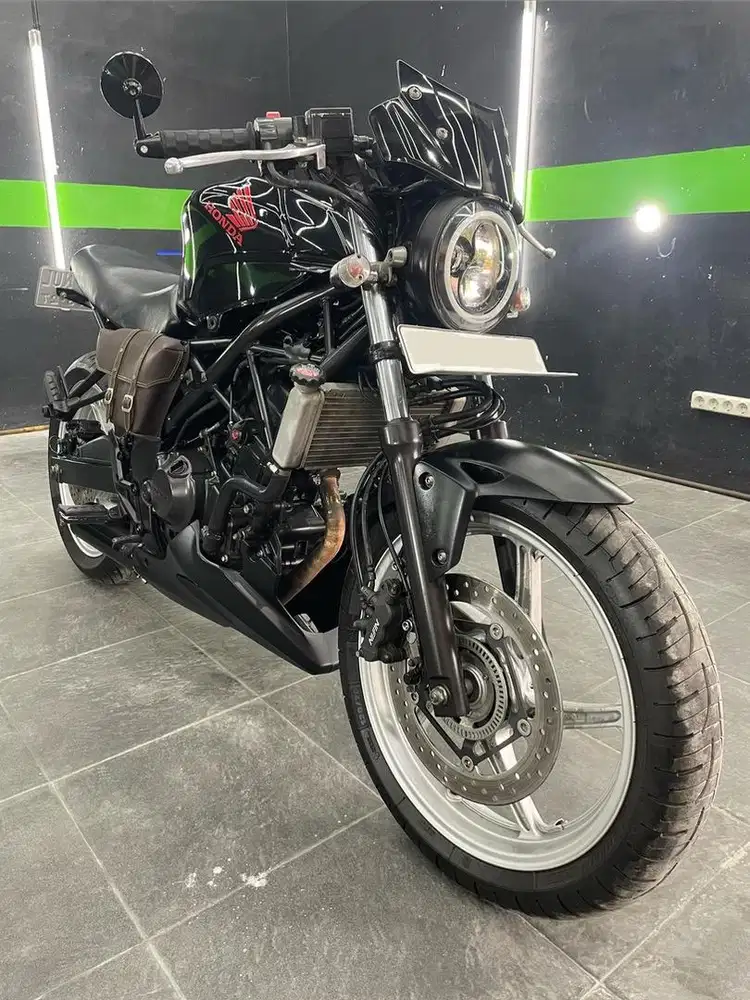CBR 250R 2011 modif Caferacer