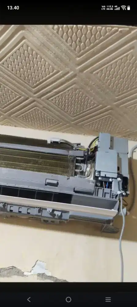 Servis AC kulkas mesin cuci kompa air dll