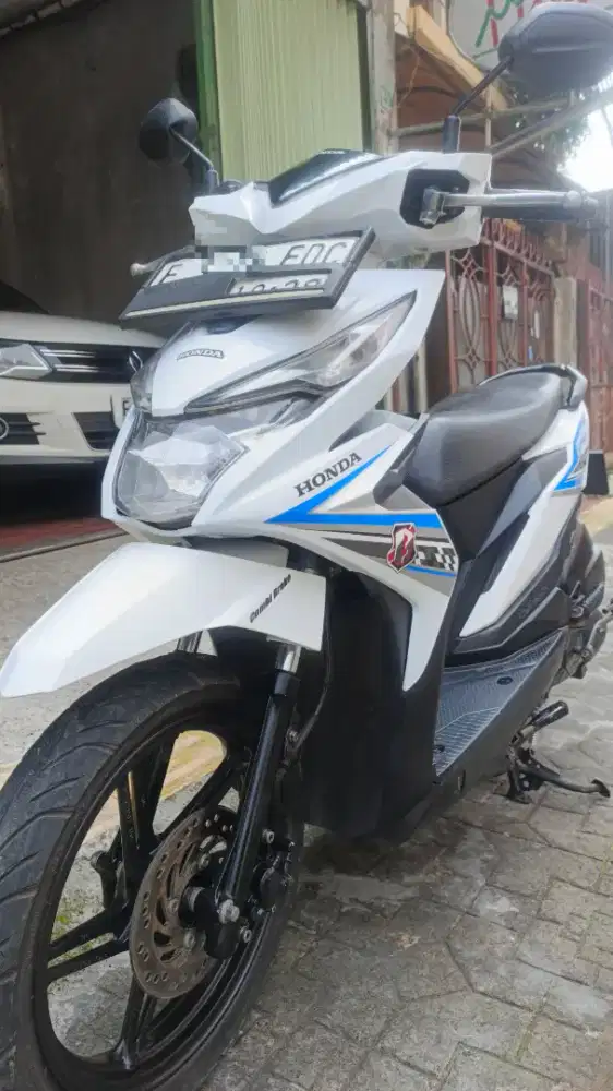 Jual honda beat eco 2018.