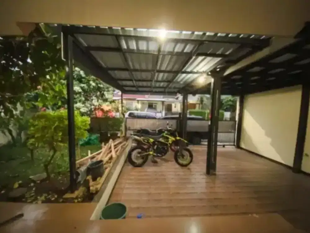 Rumah nyaman asri dan terawat di cluster Bintaro Sektor 3