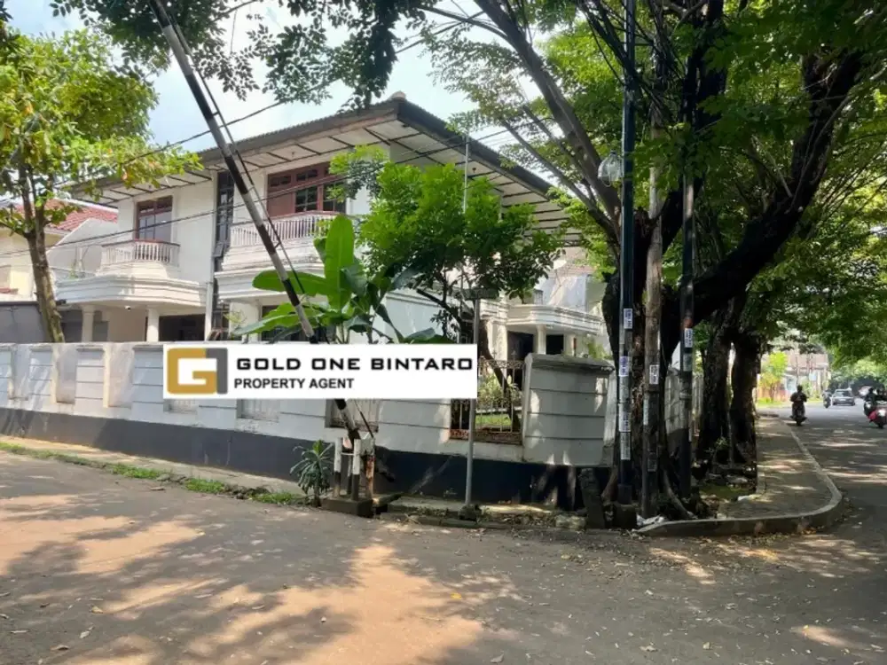 Rumah besar disewakan dan jual di Bintaro sektor 2