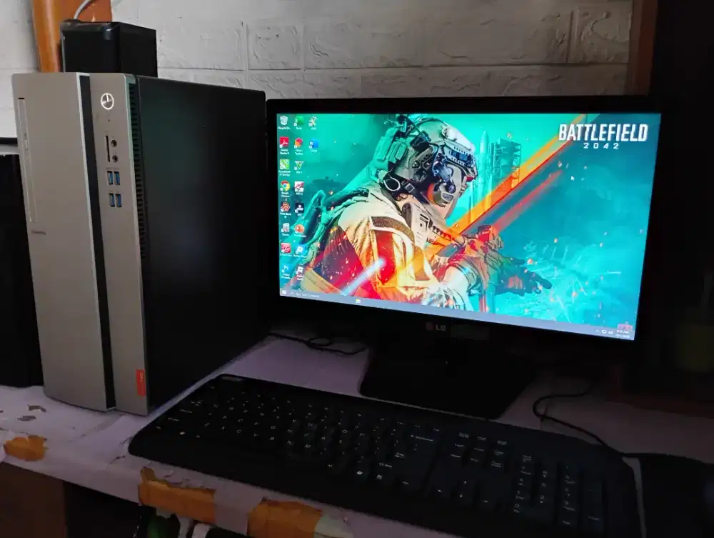 Pc lenovo intel gen6 ddr4 + vga nvidia 2gb + monitor 20inch siap pakai