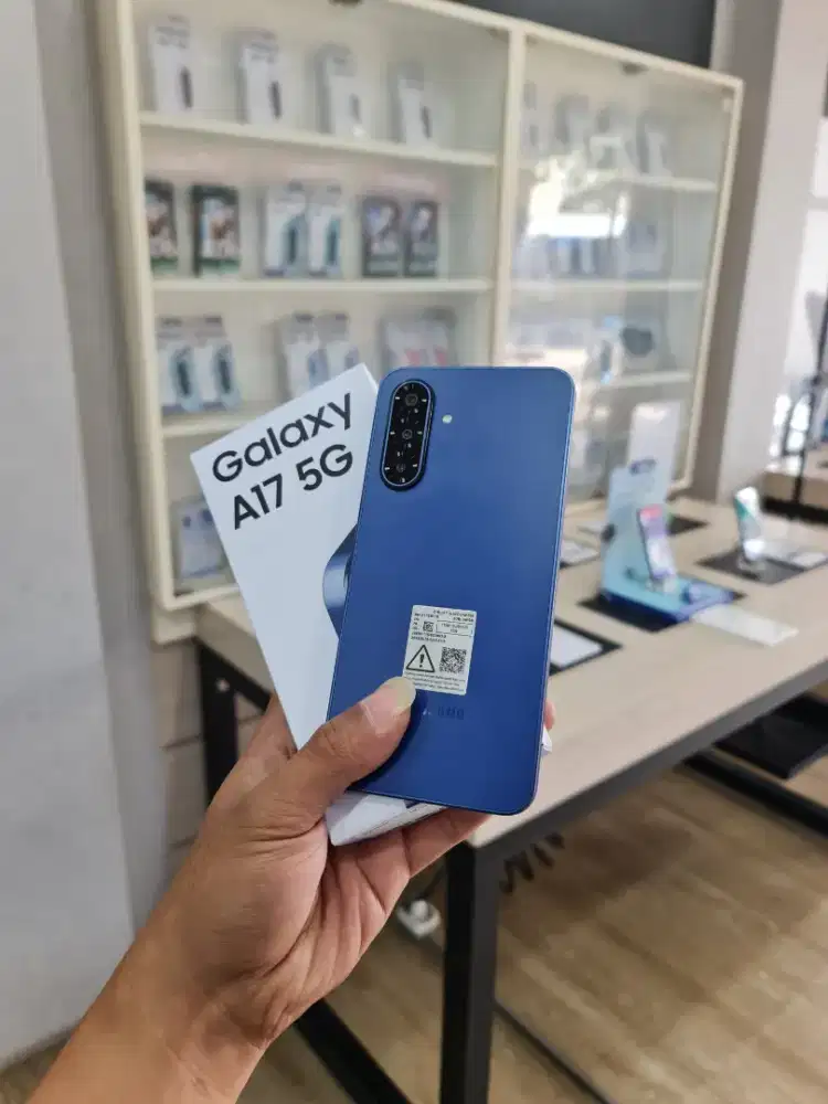 SAMSUNG A17 X DISPLAY ATAU PAJANGAN 100% MULUS