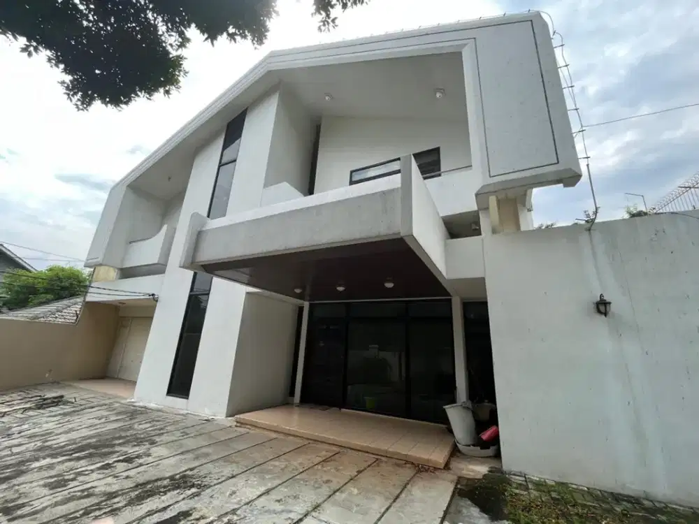 RUMAH LUXURY BEBAS BANJIR DI JL. BANGKA JAKARTA SELATAN