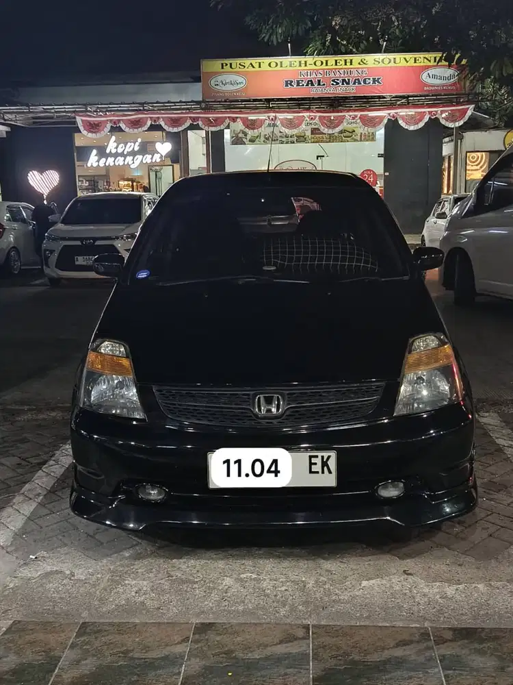 Honda Stream 2003