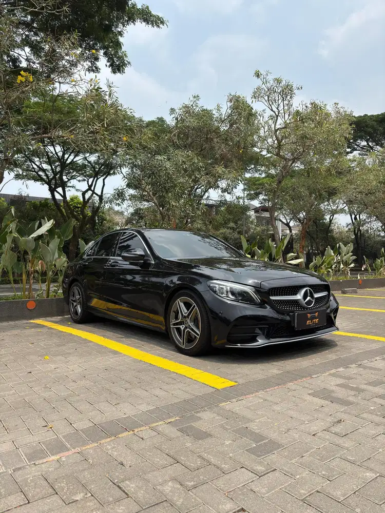 Mercedes Benz C 300 AMG 2019 Odo 23rb Service Record Mercedes