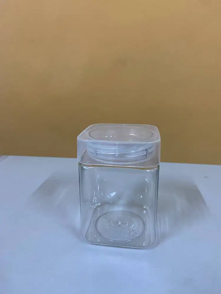 TOPLES PLASTIK KOTAK 300ml RP25.000 MINIMAL PEMBELIAN 2 PCS