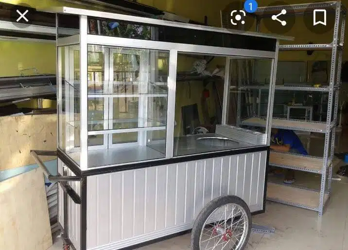 Gerobak dorong roda motor