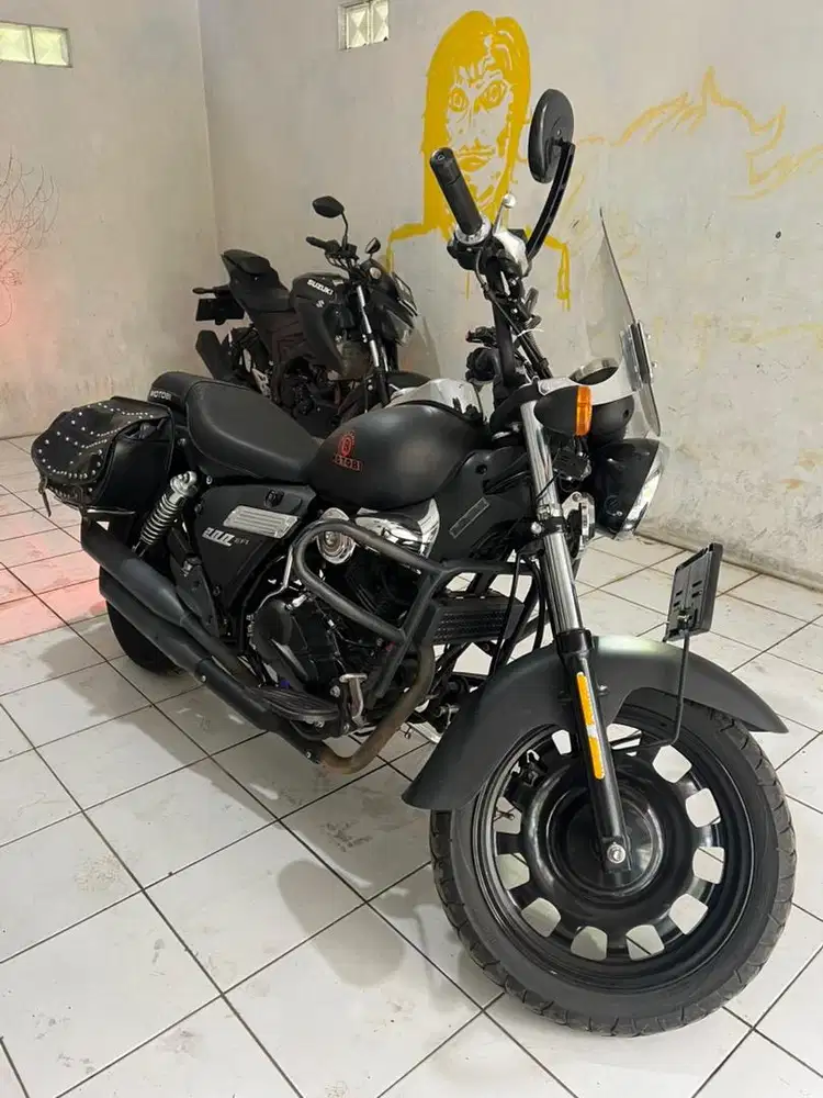 Benelli Motobi Efi 200