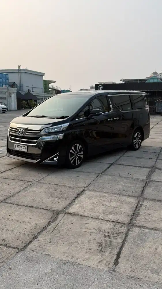 TOYOTA VELLFIRE G ATPM 2.4 AT 2018 HITAM