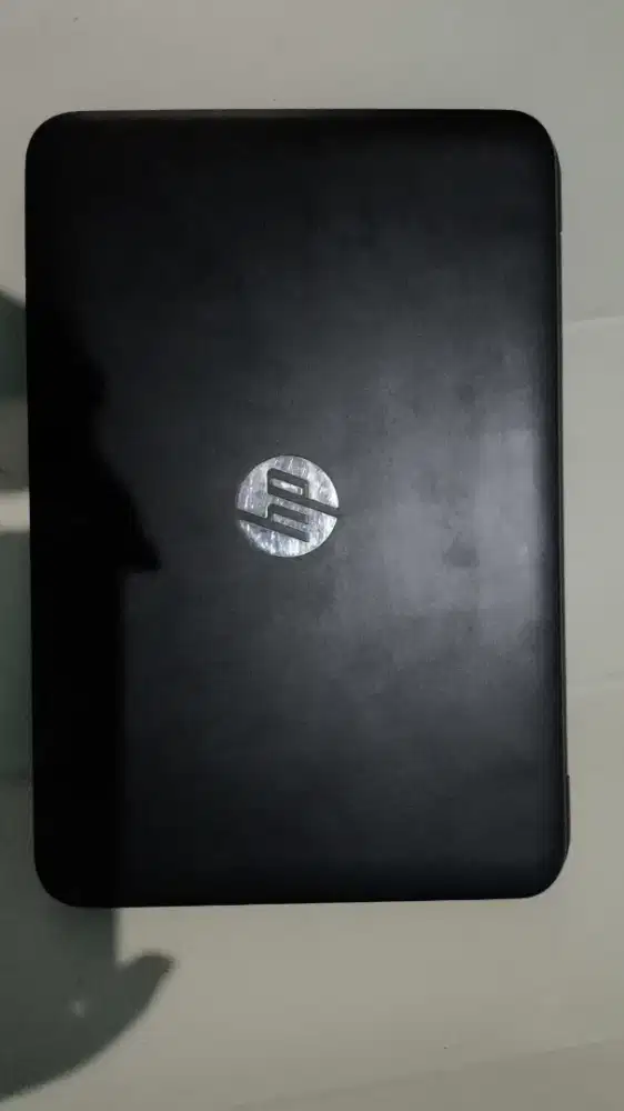 Laptop lama HP kondisi lumayan terawat