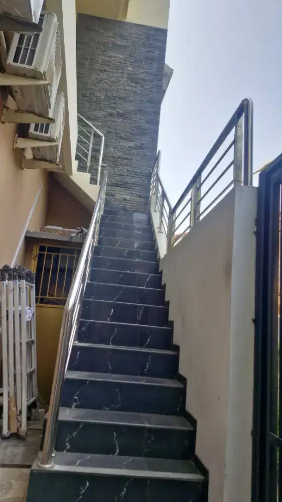 Dicari Tukang Gosok di Laundry