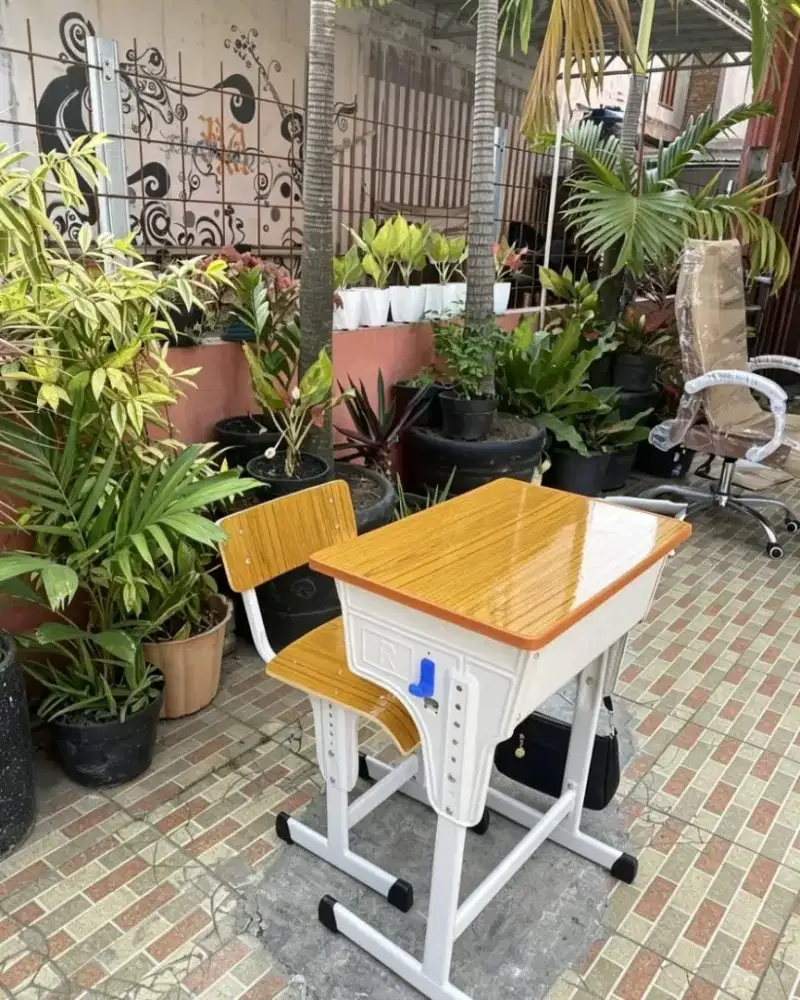 SET MEJA BELAJAR