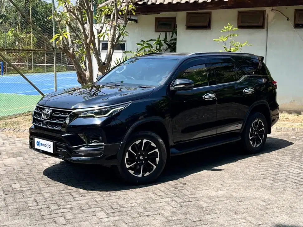 FORTUNER 2.4 VRZ GR SPORT MATIC 2021