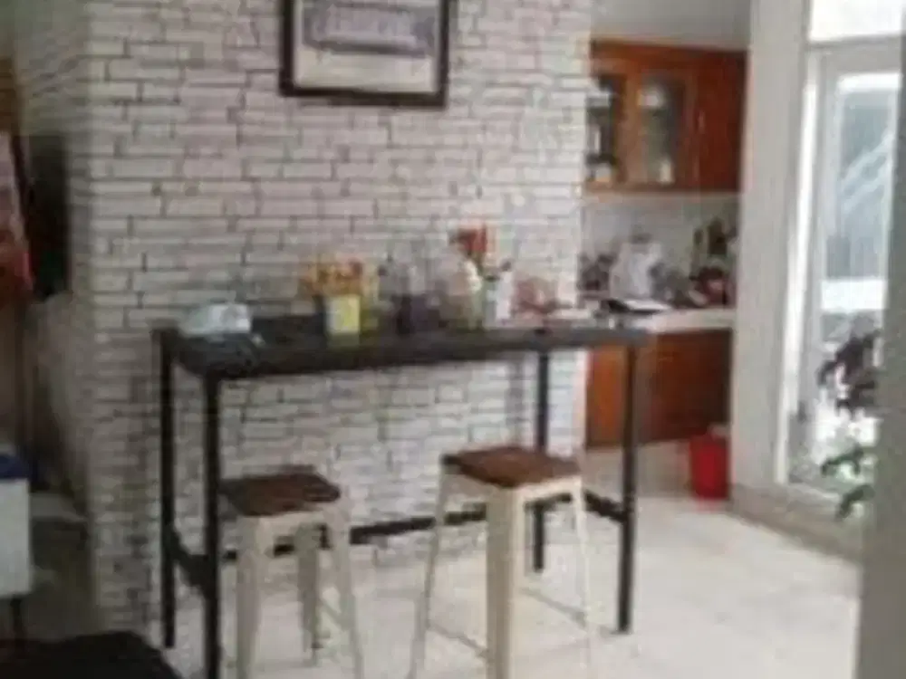 RUMAH DI BELLA VISTA REGENCY