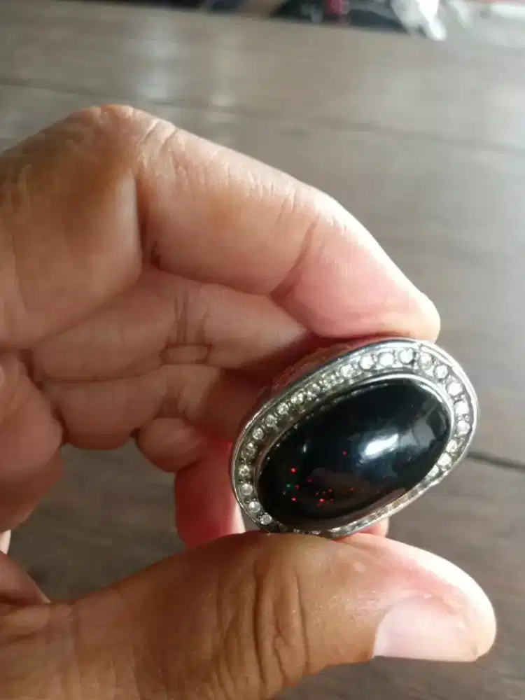 Jual Batu black opal banten