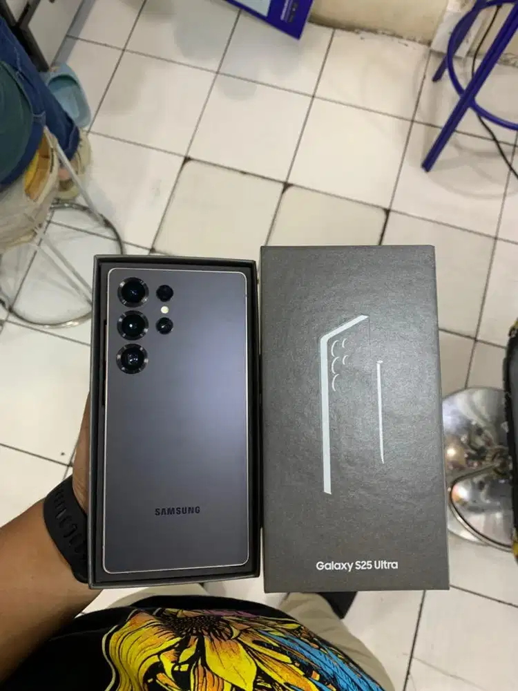 Samsung s25 ultra 12/256