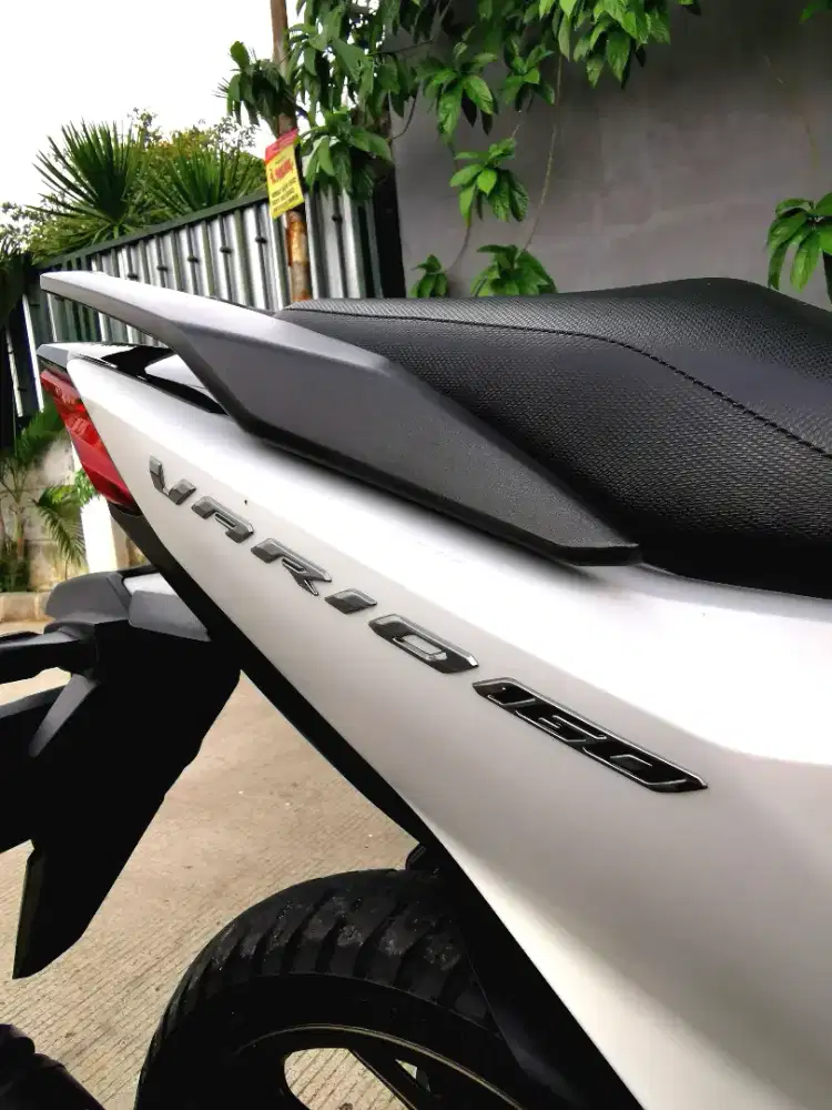 MURAH Honda vario 160 istimewa bisa Tt barang apa saja