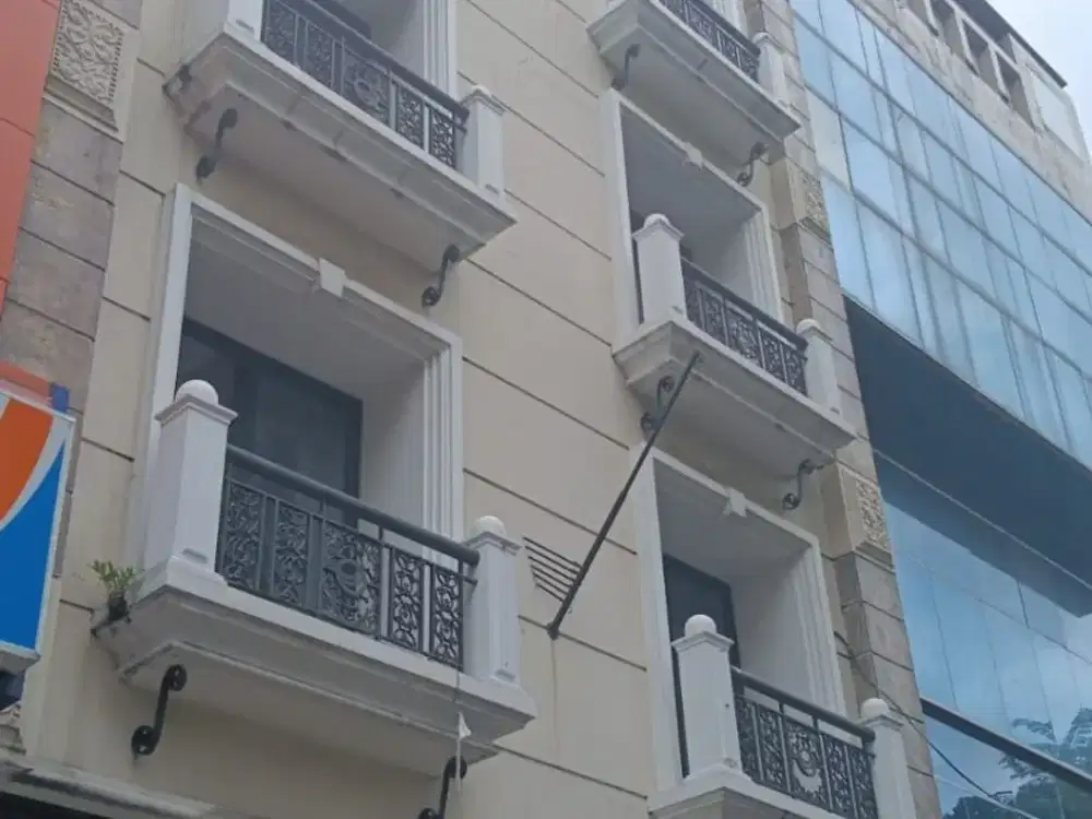 Dijual/Disewakan Gedung Di Melawai Raya Jakarta Selatan