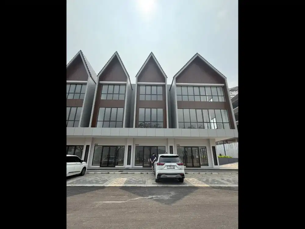 Disewakan Ruko Strategis Summarecon Bogor 3 Lantai 130 Jt/Thn