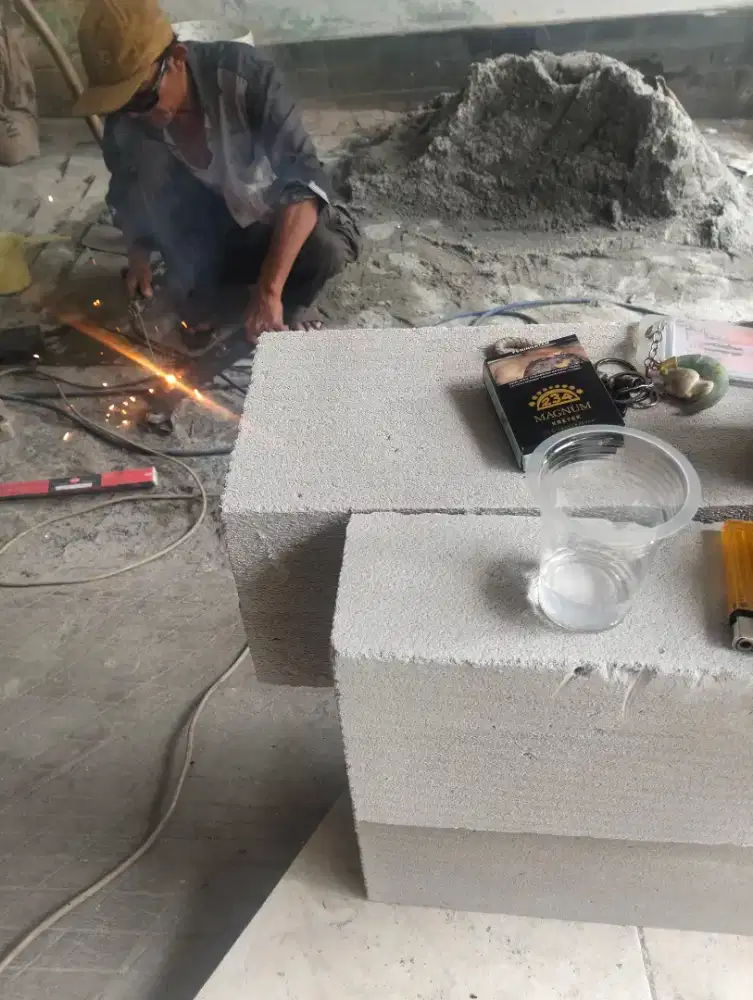 Tukang bangunan ganti atap rumah renopasi
