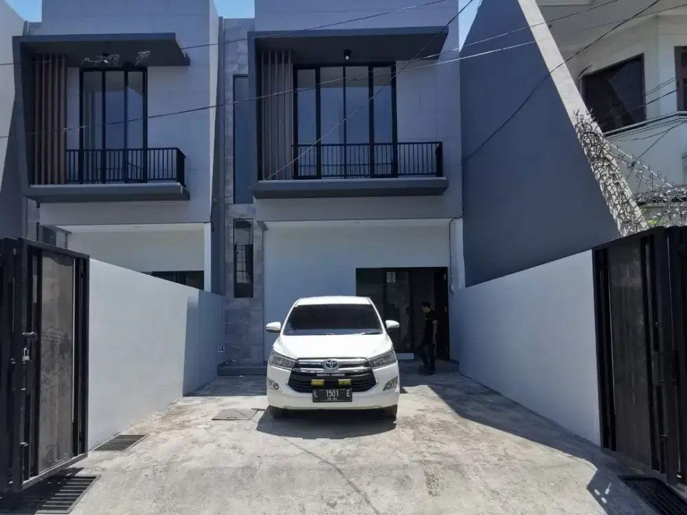 Rumah Lebak Arum New Gress Minimalis Row 2 mobil