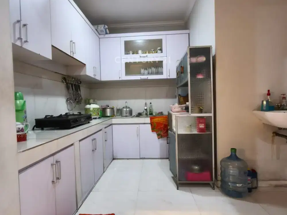Rumah 2 Lantai Strategis Bisa Untuk Kantor Di Metland Menteng