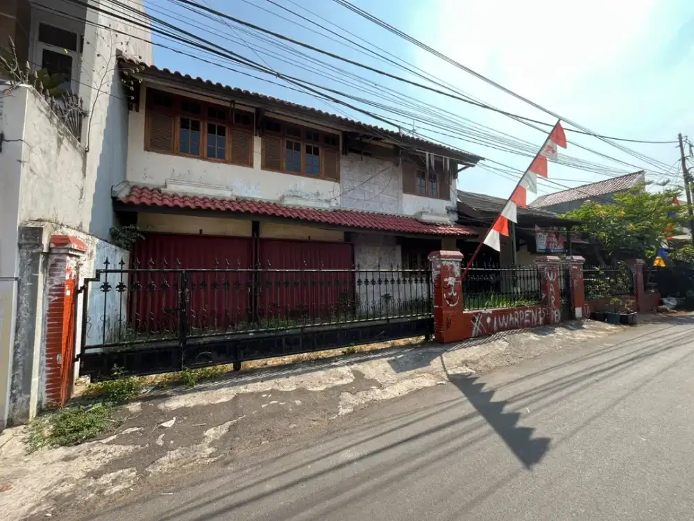 Dijual Rumah Hitung Tanah Cocok Untuk Bangun Hunian Baru di Kelapa Dua