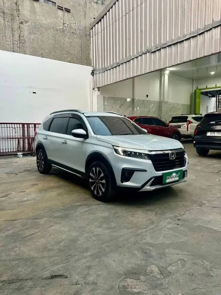DP 10JT HONDA BRV PRESTIGE AT 2023 KM 20RB