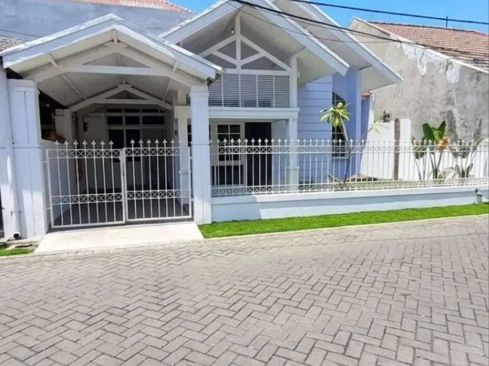 Rumah Manyar Indah  One gate system, dekat Hokky Supermarket, GM & Merr