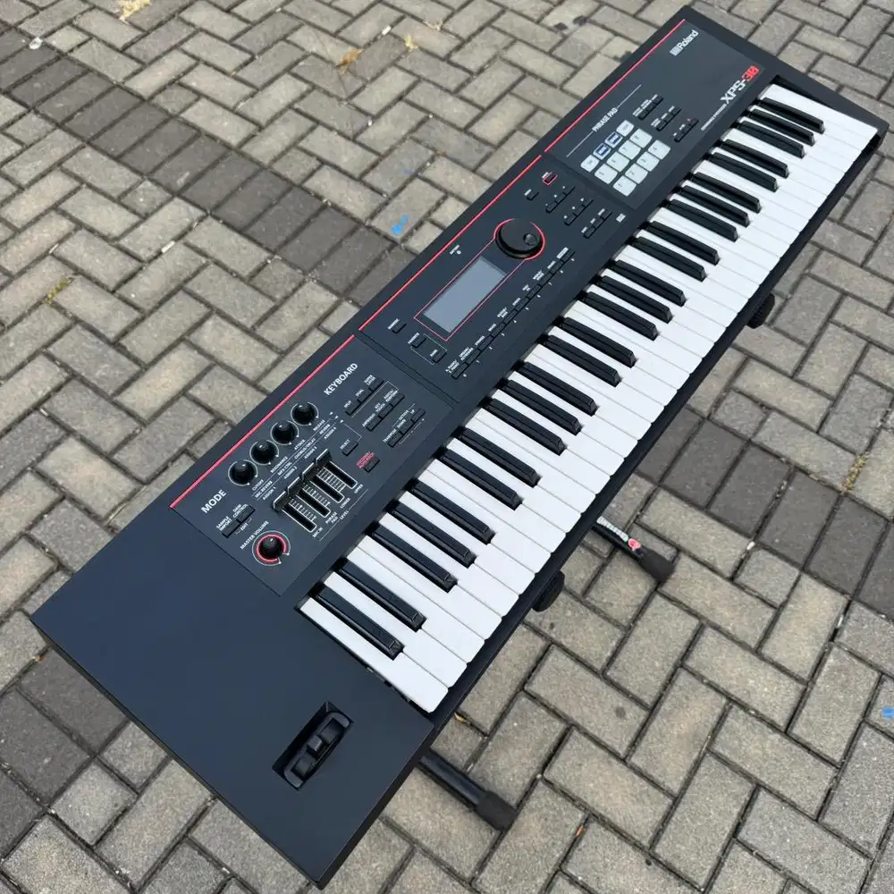 Roland XPS-30 Segel Istimewa