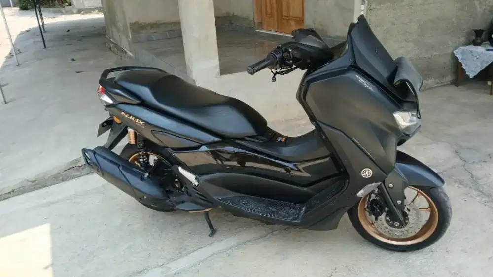 Yamaha N-Max tahun 2022 Ab kota tangan pertama
