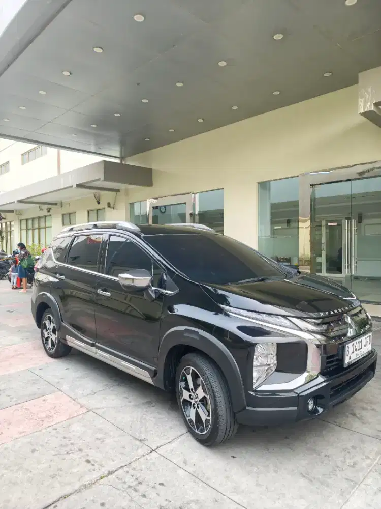 MITSUBISHI. EXPNDER CROSS PREMIUM PCKGE. 21