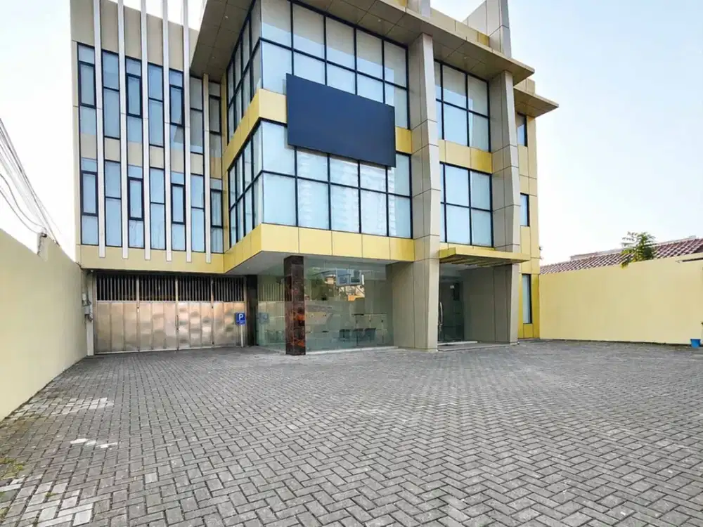 Dijual Gedung Strategis Bintaro Jombang Raya LT 1415 m² Pinggir Jalan Utama